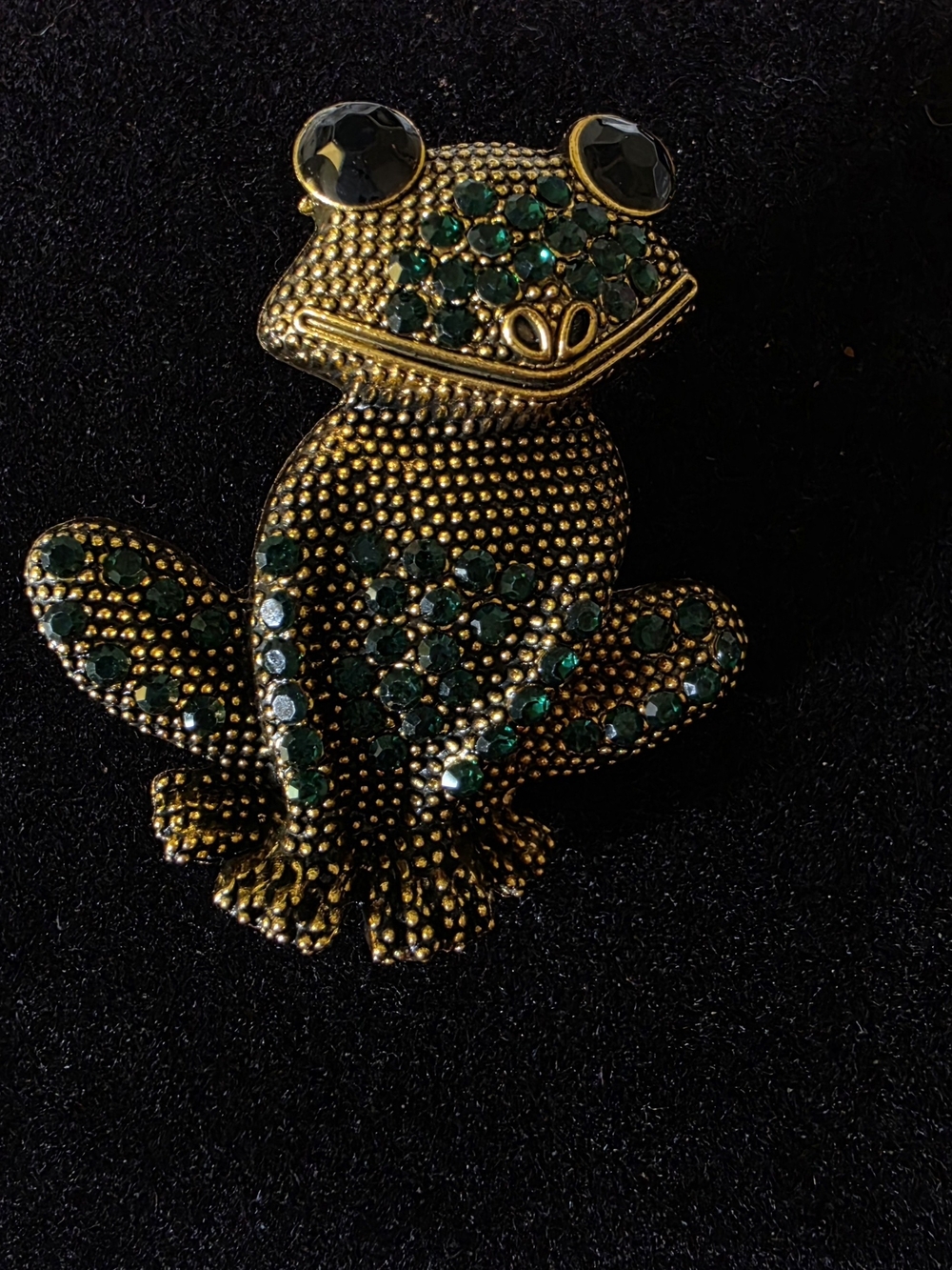 Gold-tone Green Crystal Frog Brooch